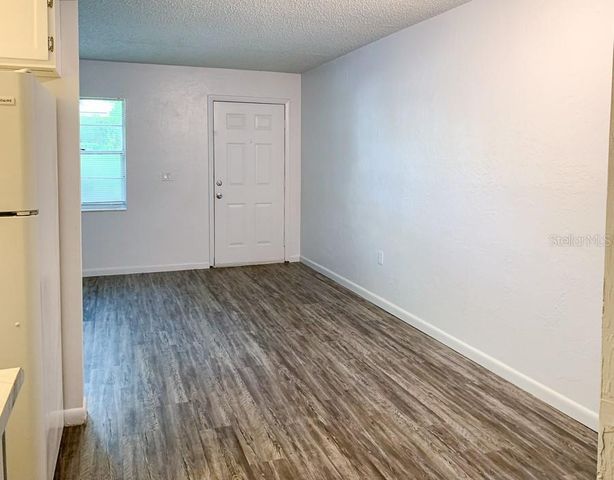 1213 NW 39TH AVENUE B4, Gainesville, FL 32609