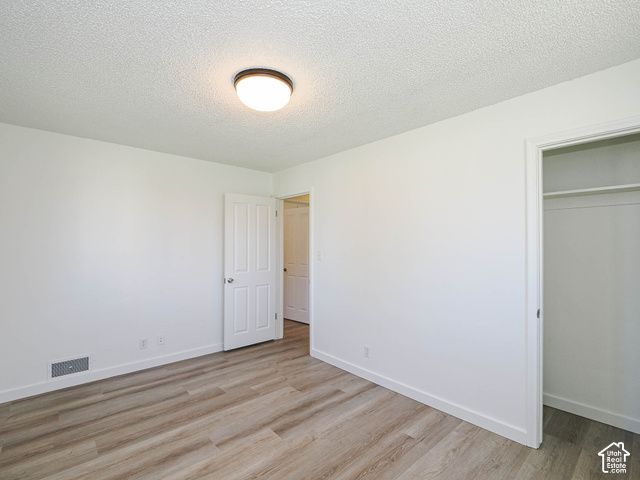 329 W FRANCIS AVE, Layton, UT 84041
