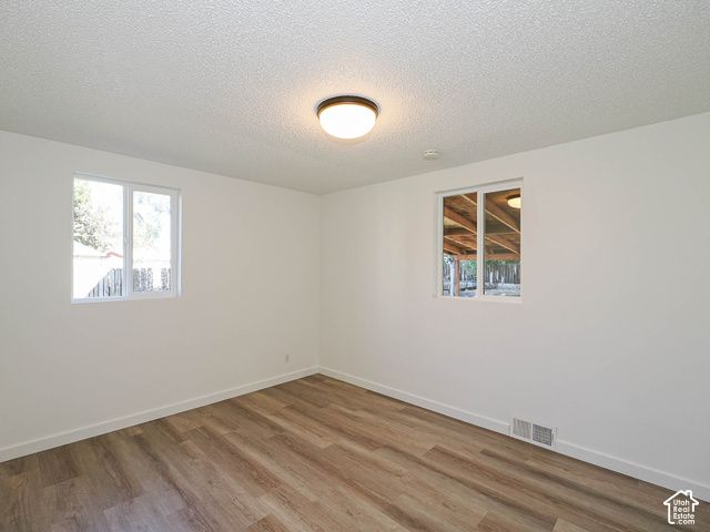 329 W FRANCIS AVE, Layton, UT 84041