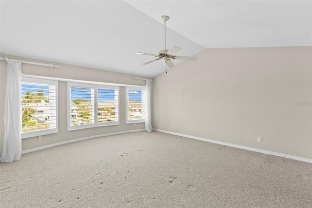1071 PINELLAS BAYWAY S, St Petersburg, FL 33715