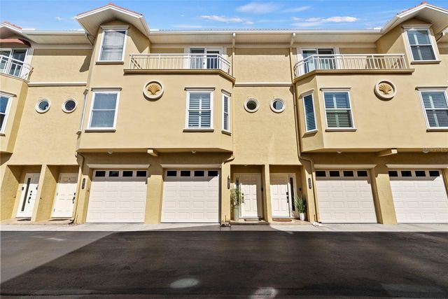 1071 PINELLAS BAYWAY S, St Petersburg, FL 33715