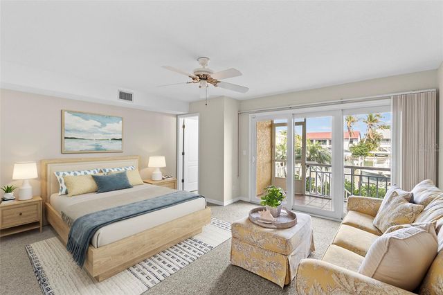 1071 PINELLAS BAYWAY S, St Petersburg, FL 33715