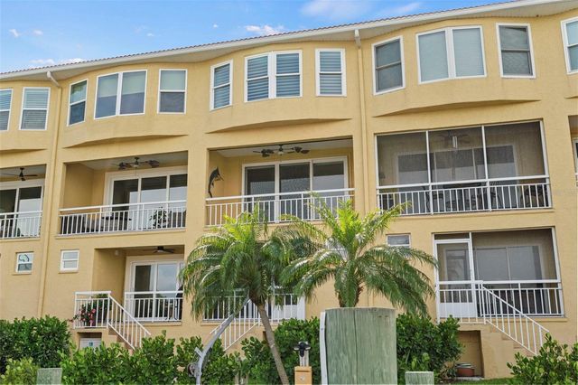 1071 PINELLAS BAYWAY S, St Petersburg, FL 33715