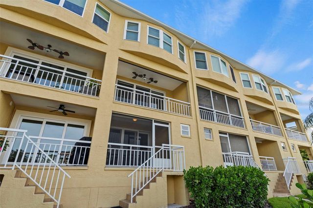 1071 PINELLAS BAYWAY S, St Petersburg, FL 33715