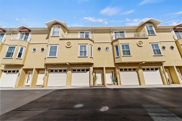 1071 PINELLAS BAYWAY S, St Petersburg, FL 33715