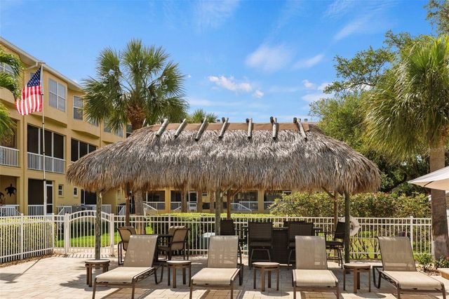 1071 PINELLAS BAYWAY S, St Petersburg, FL 33715