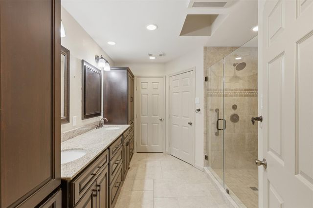 9203 S Pass Lane, Houston, TX 77064