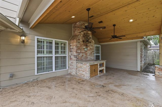9203 S Pass Lane, Houston, TX 77064