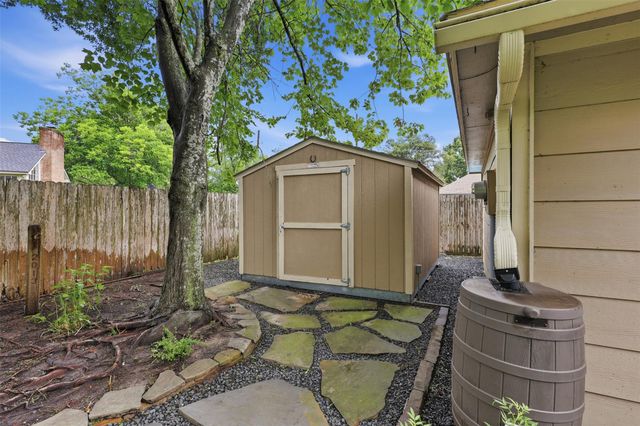 9203 S Pass Lane, Houston, TX 77064