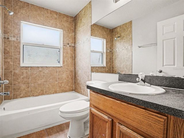 2481 WINCHESTER BOULEVARD, Kissimmee, FL 34743
