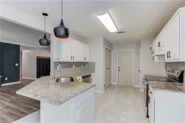 123 Regency Drive, Bethlehem, GA 30620