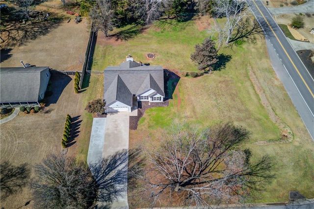 123 Regency Drive, Bethlehem, GA 30620