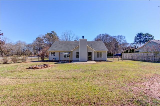 123 Regency Drive, Bethlehem, GA 30620