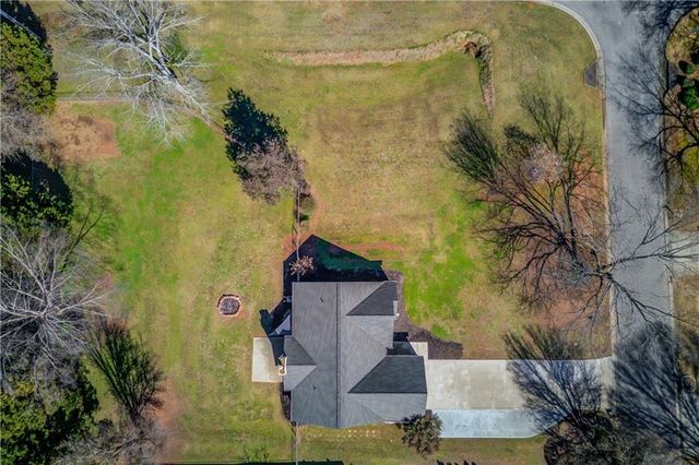 123 Regency Drive, Bethlehem, GA 30620