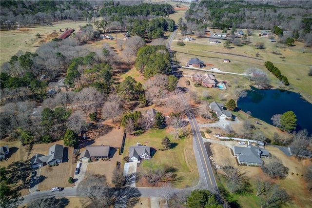 123 Regency Drive, Bethlehem, GA 30620