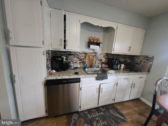 7815 STOVALL CT, Lorton, VA 22079