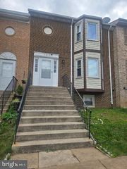 7815 STOVALL CT, Lorton, VA 22079