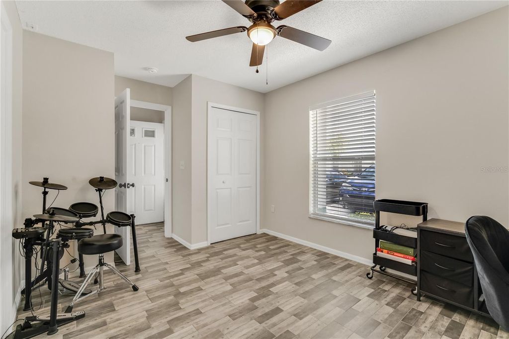 Image 9 of property listing at 2406 KAM COURT, Kissimmee, FL 34744