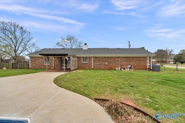 147 Butch Circle, Hazel Green, AL 35750