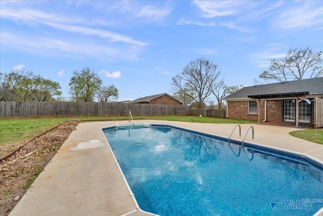 147 Butch Circle, Hazel Green, AL 35750