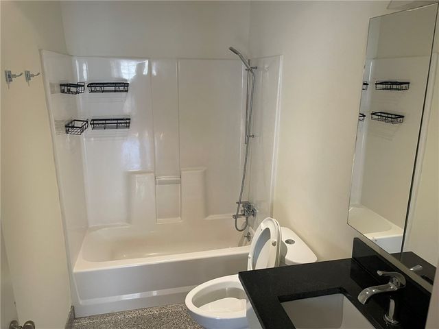 535 Roosevelt Avenue, Pawtucket, RI 02860