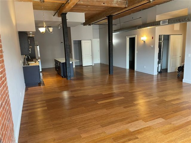535 Roosevelt Avenue, Pawtucket, RI 02860