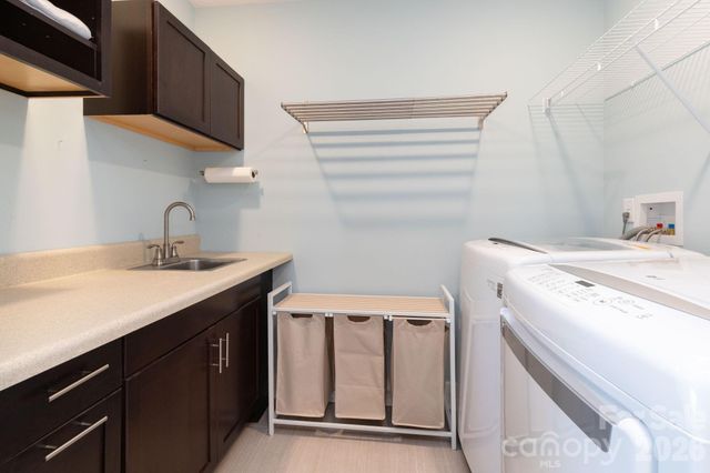 36 Spy Pointe Lane, Fletcher, NC 28732