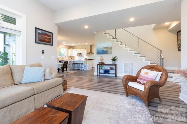 36 Spy Pointe Lane, Fletcher, NC 28732