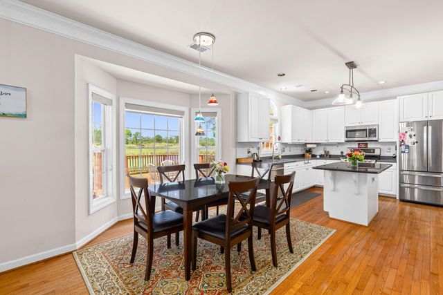 1625 Oakhurst Drive, Mount Pleasant, SC 29466