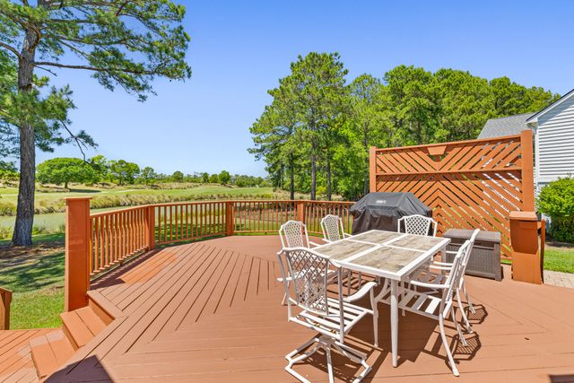1625 Oakhurst Drive, Mount Pleasant, SC 29466