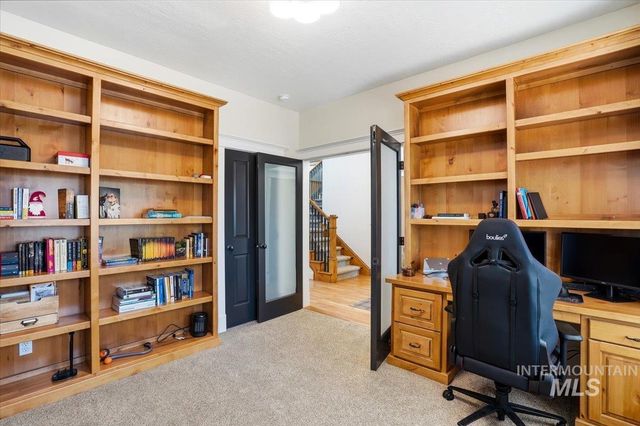 342 N Clearpoint Way, Eagle, ID 83616