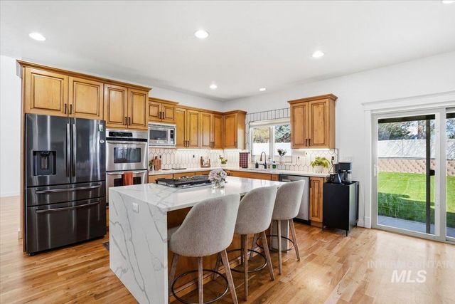 342 N Clearpoint Way, Eagle, ID 83616