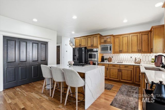 342 N Clearpoint Way, Eagle, ID 83616