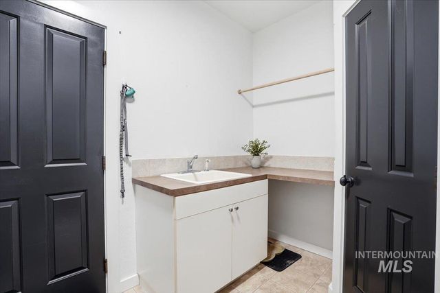 342 N Clearpoint Way, Eagle, ID 83616