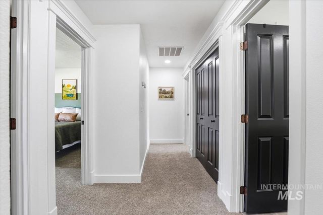 342 N Clearpoint Way, Eagle, ID 83616