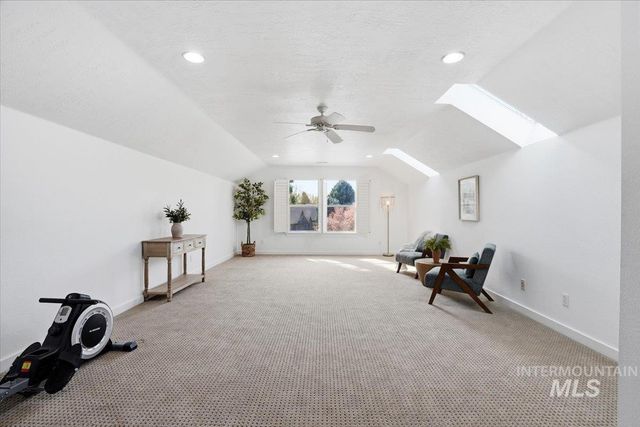 342 N Clearpoint Way, Eagle, ID 83616