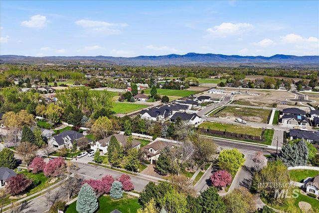 342 N Clearpoint Way, Eagle, ID 83616