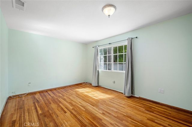 8007 Broadleaf, Panorama City, CA 91402