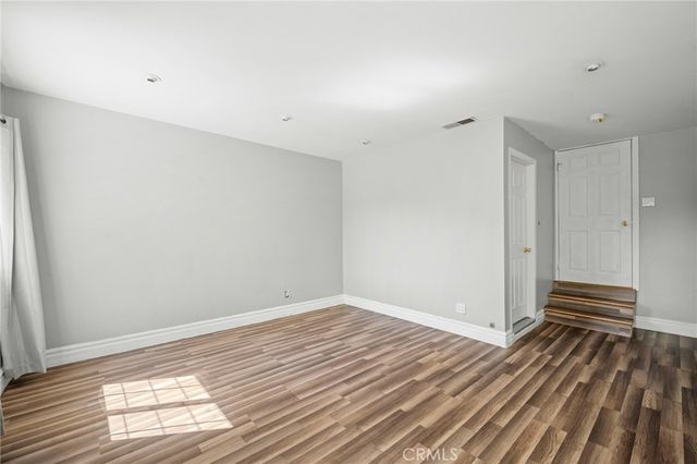 8007 Broadleaf, Panorama City, CA 91402