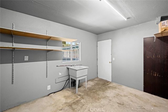 8007 Broadleaf, Panorama City, CA 91402