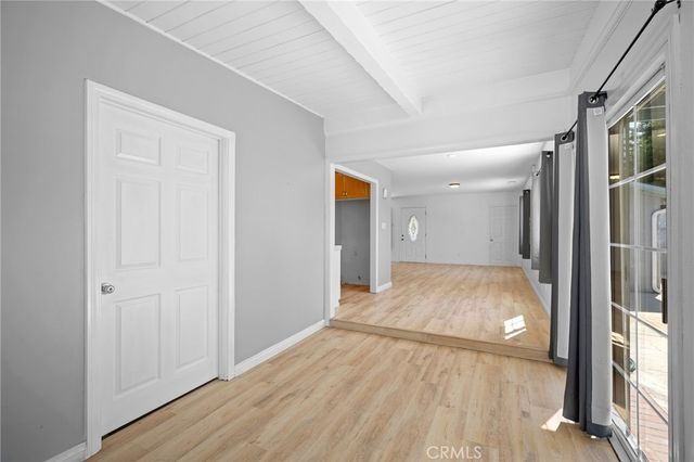 8007 Broadleaf, Panorama City, CA 91402