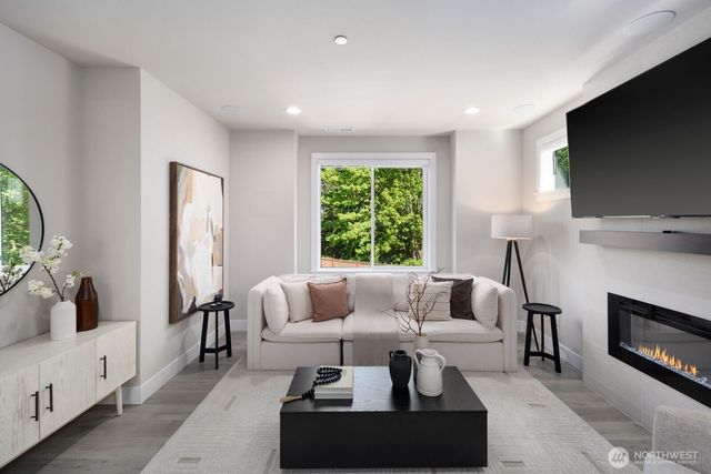 13334 NE 144th Place, Woodinville, WA 98072
