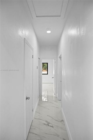 1445 NE 147th St, Miami, FL 33161