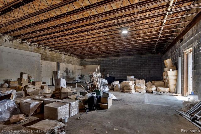 465 S Schaefer Highway, Detroit, MI 48217