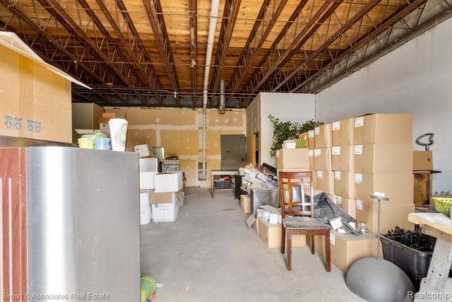 465 S Schaefer Highway, Detroit, MI 48217