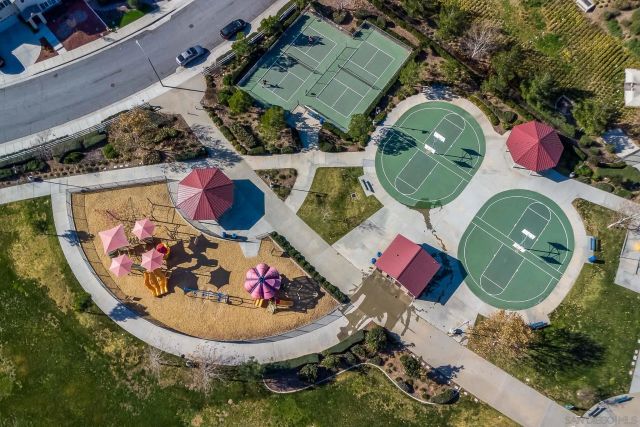 29437 Big Country Ct, Winchester, CA 92596