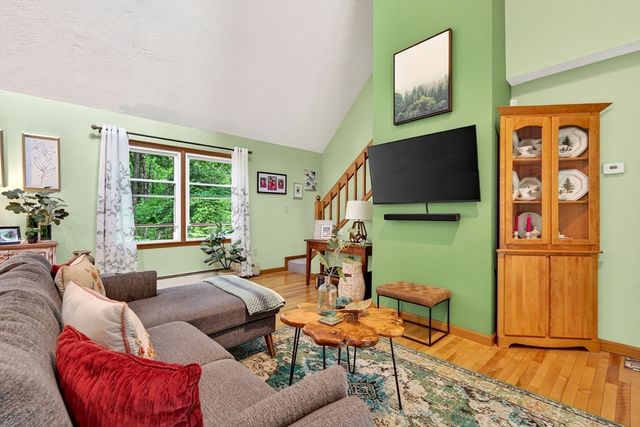 57 Sargent Rd, Westminster, MA 01473