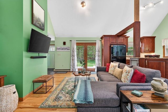 57 Sargent Rd, Westminster, MA 01473