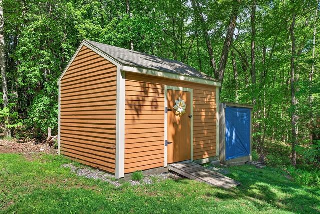 57 Sargent Rd, Westminster, MA 01473
