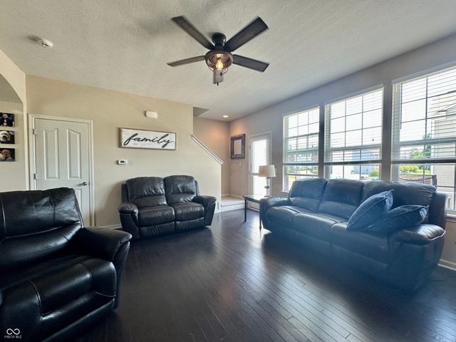 12696 Tamworth Drive, Fishers, IN 46037